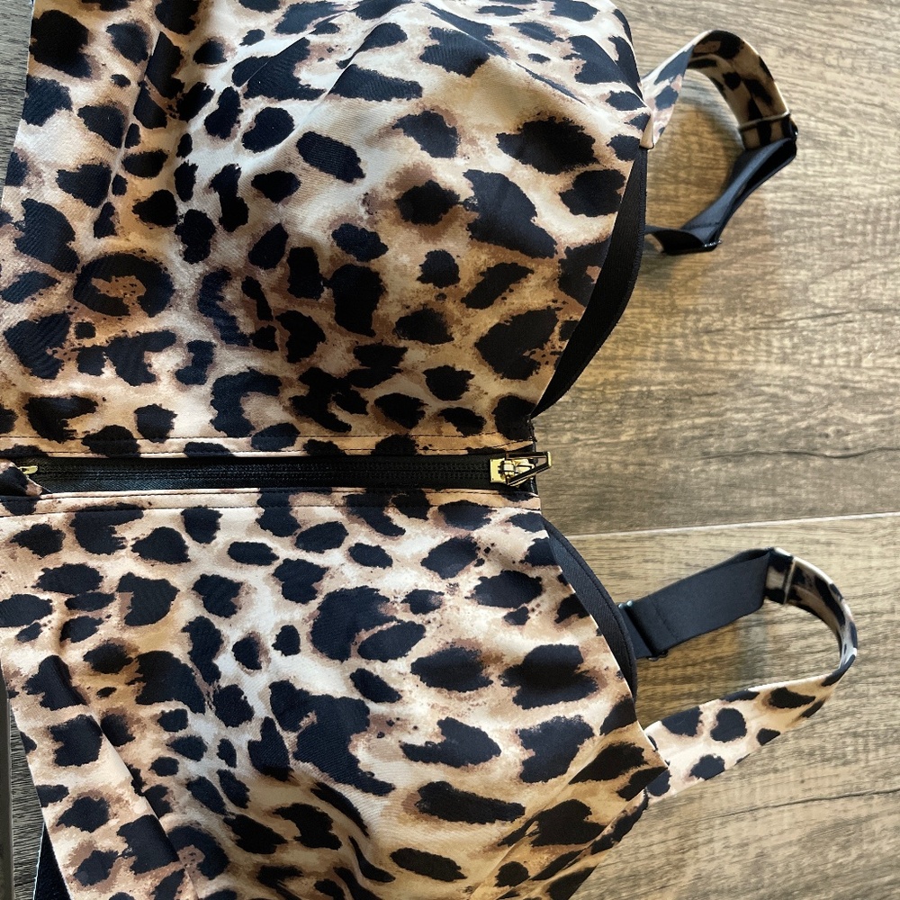 Victoria Secret Sports Bra